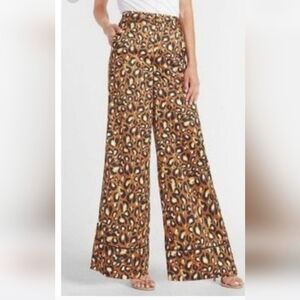 GUC Express X Ladygang Leopard Print Wide-Leg Pants